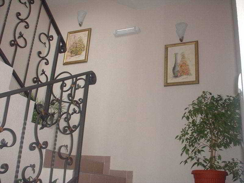 Garni Djerdan Hotel Kraljevo Exterior foto